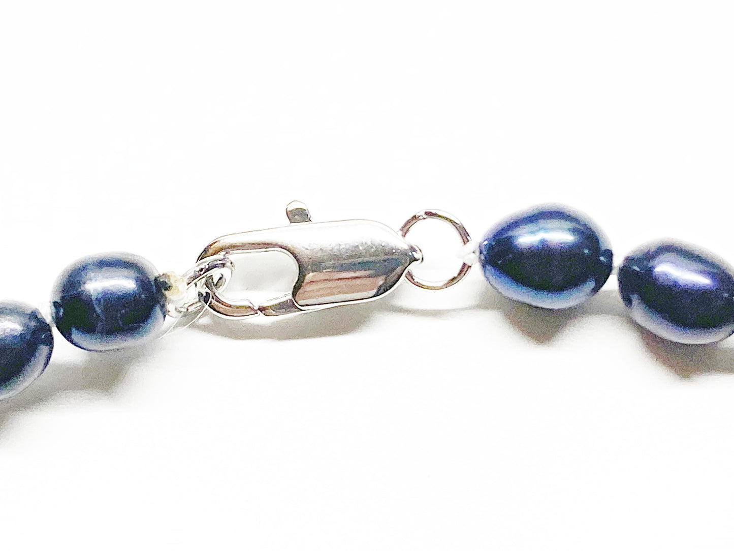 XL-2412PURPLE-05 BLACK FRESHWATER RICE PEARL NECKLACE WITH CZ