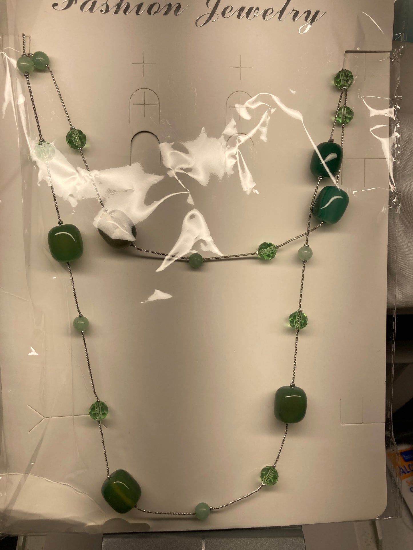 XL-2411GREEN-001 70 CM GREEEN STONE NECKLACE