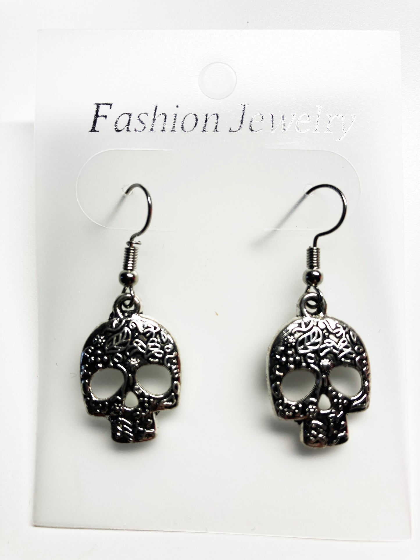 Wholesale Fashion Skull earring in antique silver finish (Copy)