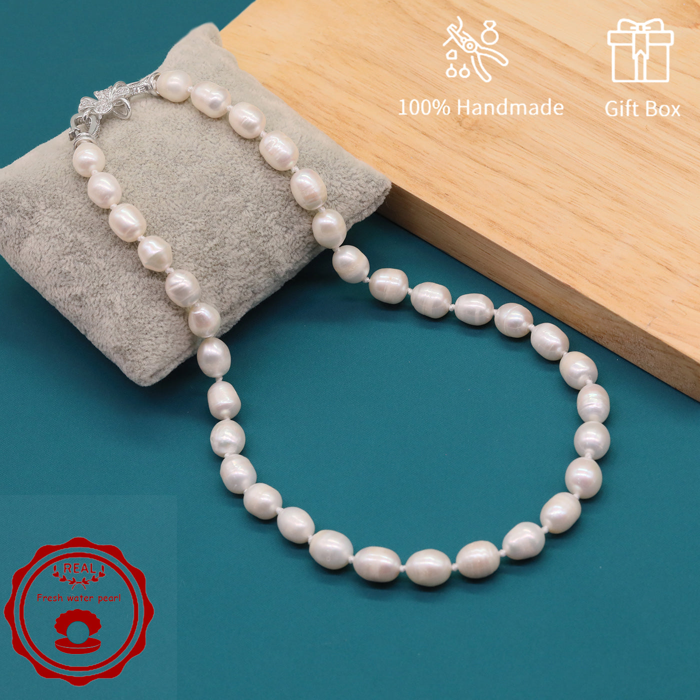 100% Handmade Natural White Freshwater Pearl Necklace Luxury 17.3Inch Long 9Mm White Natural Freshwater Pearl Necklace Comes with a Stylish Flower Clasp Gift Box, Give It to Him/Her, Suitable for Daily/Party/Wedding/Anniversary/Valentine'S Day//Christmas