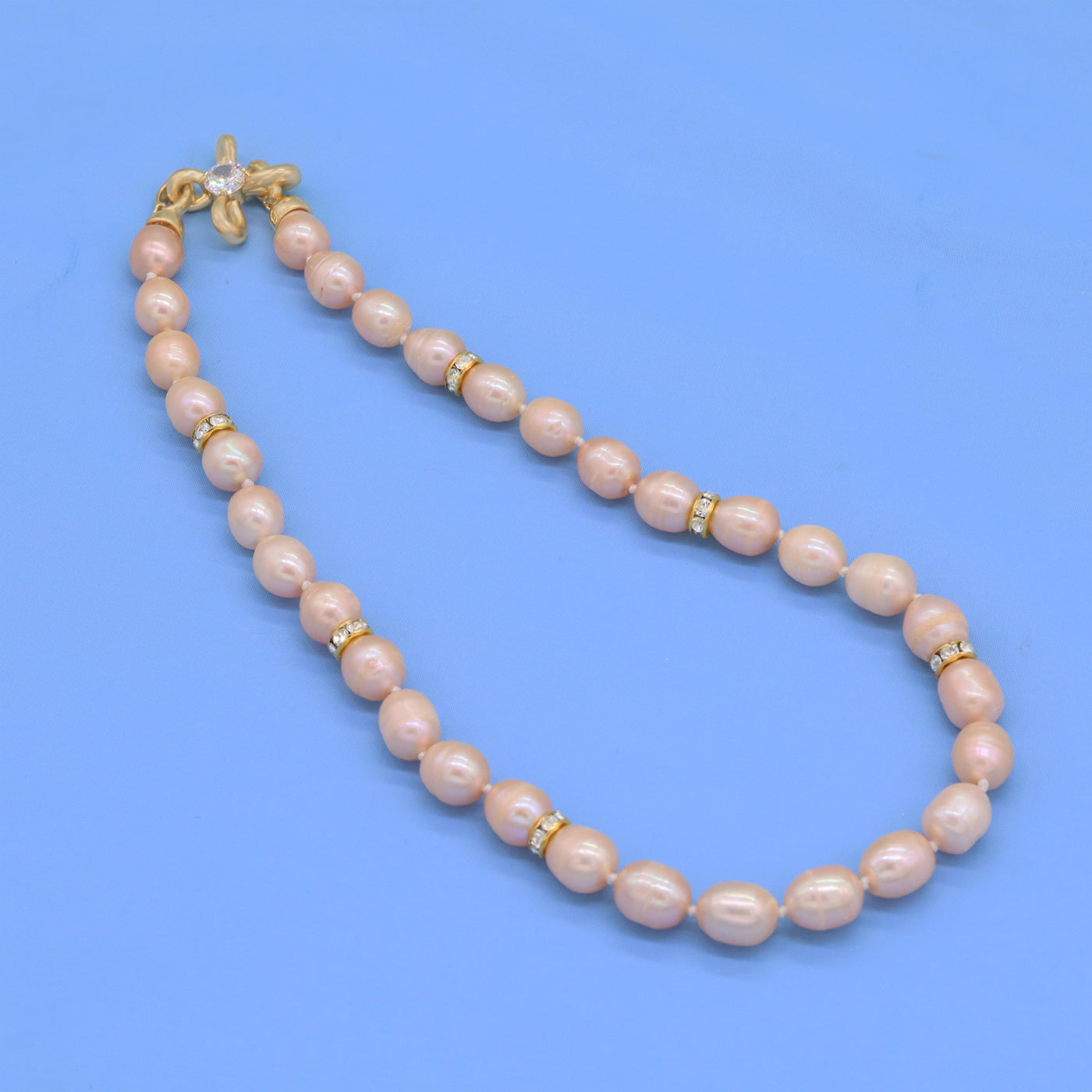 Gorgeous real pink Freshwater Pearl Necklace with bead and four-leaf clover clapper Luxurious 17.3inch long men's and women's freshwater pearl necklace with gift box, perfect for everyday, wedding, unique Christmas, Valentine's Day and Thanksgiving gifts