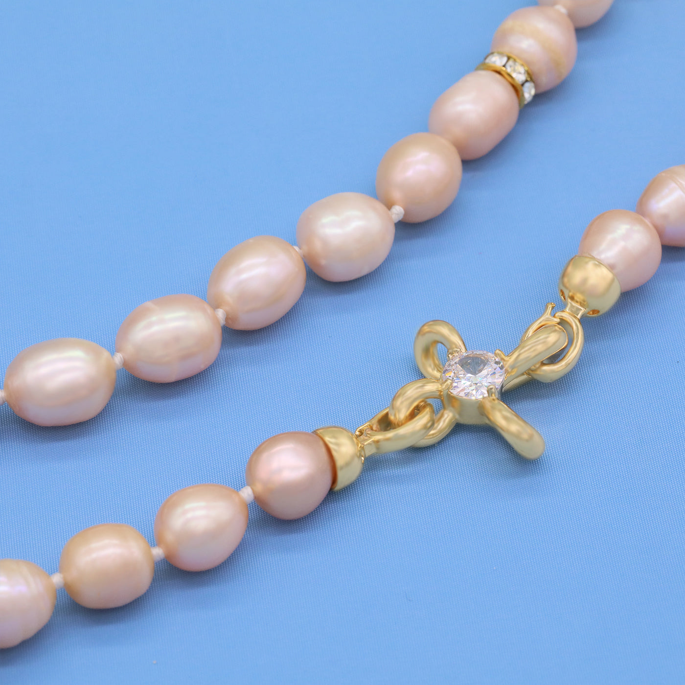 Gorgeous real pink Freshwater Pearl Necklace with bead and four-leaf clover clapper Luxurious 17.3inch long men's and women's freshwater pearl necklace with gift box, perfect for everyday, wedding, unique Christmas, Valentine's Day and Thanksgiving gifts