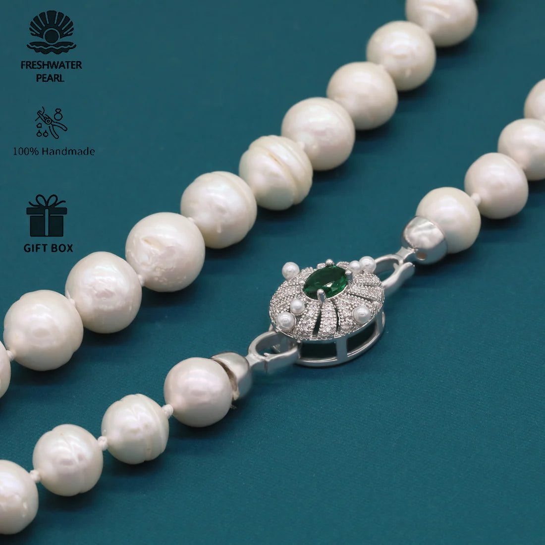 XL-2412WHITE-01  LARGE FRESHWATER 11MM PEARL NECKLACE WITH GREEN STONE CLASP