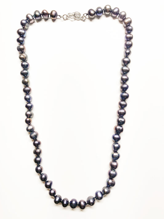 XL-2412PURPLE-01 PEACOCK FRESHWATER PEARL NECKLACE WITH SILVER HEART