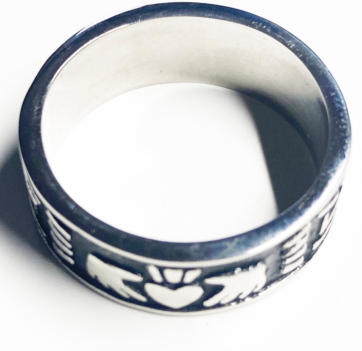 Unisex Irish frendship clahagh band ring